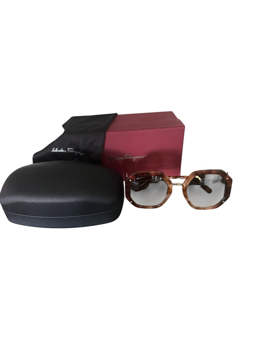 Salvatore Ferragamo SF940S Octagon Oversized Sunglasses Tortoise Italy Luxe